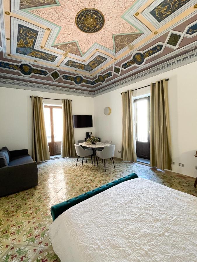 B&B Faraglione Lipari  Buitenkant foto