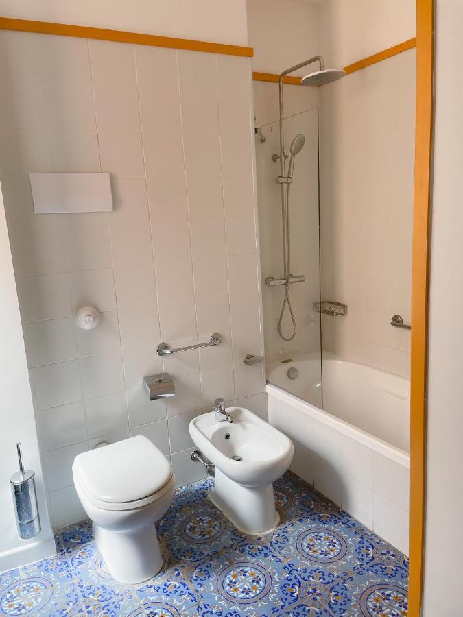 B&B Faraglione Lipari  Buitenkant foto