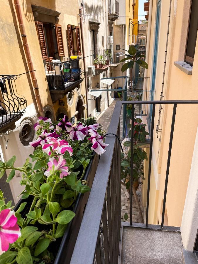 B&B Faraglione Lipari  Buitenkant foto